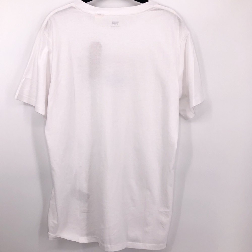 LEVI’S Men’s Pride Leopard Graphic T-Shirt - Picture 5 of 5